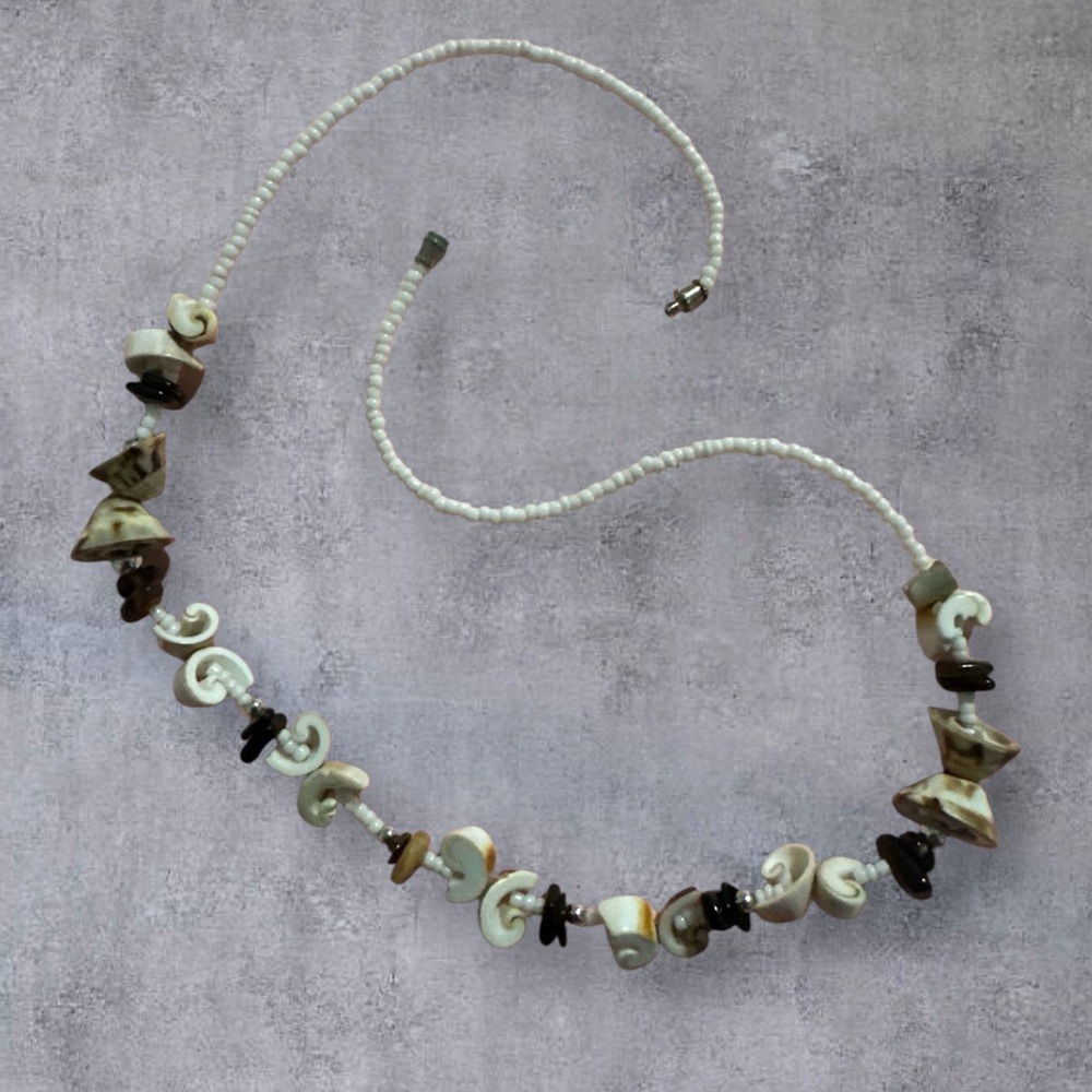 Vintage Natural Shell Beaded Necklace | Carved Shell Swirls | 16–17”